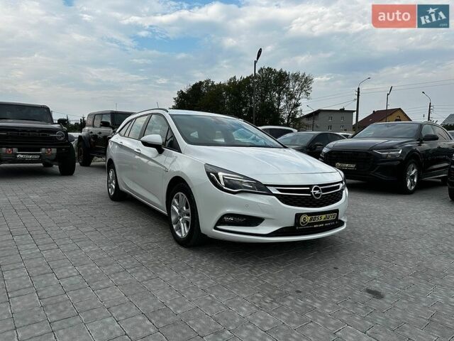 Белый Опель Астра, объемом двигателя 1.4 л и пробегом 196 тыс. км за 10300 $, фото 1 на Automoto.ua