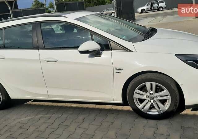 Белый Опель Астра, объемом двигателя 1.6 л и пробегом 167 тыс. км за 11450 $, фото 1 на Automoto.ua
