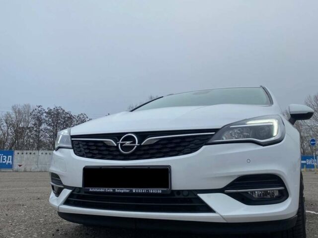 Белый Опель Астра, объемом двигателя 1.5 л и пробегом 145 тыс. км за 11999 $, фото 1 на Automoto.ua