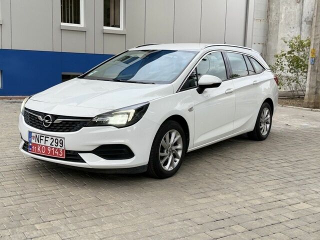 Белый Опель Астра, объемом двигателя 1.5 л и пробегом 232 тыс. км за 10826 $, фото 1 на Automoto.ua
