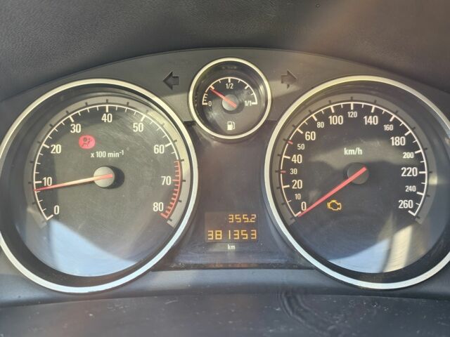 Бежевий Опель Астра, об'ємом двигуна 1.6 л та пробігом 381 тис. км за 2700 $, фото 1 на Automoto.ua