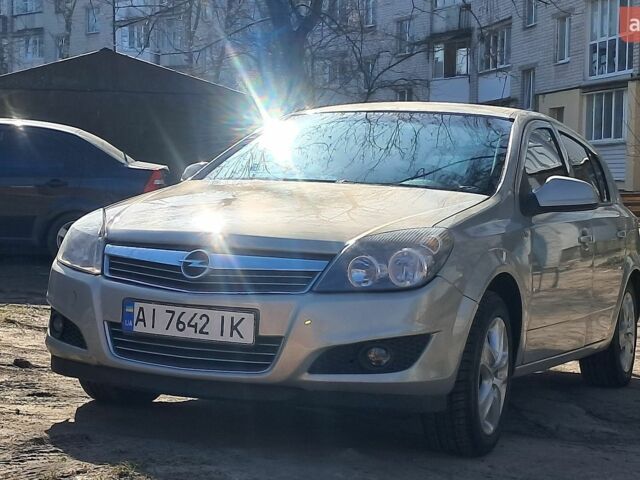 Бежевый Опель Астра, объемом двигателя 1.6 л и пробегом 152 тыс. км за 3300 $, фото 1 на Automoto.ua