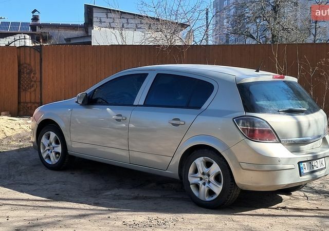 Бежевый Опель Астра, объемом двигателя 1.6 л и пробегом 152 тыс. км за 4000 $, фото 1 на Automoto.ua