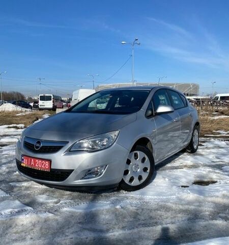 Бежевый Опель Астра, объемом двигателя 1.6 л и пробегом 143 тыс. км за 8799 $, фото 1 на Automoto.ua