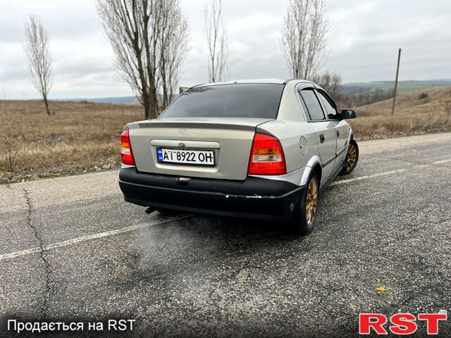 Бежевий Опель Астра, об'ємом двигуна 1.4 л та пробігом 340 тис. км за 3000 $, фото 1 на Automoto.ua