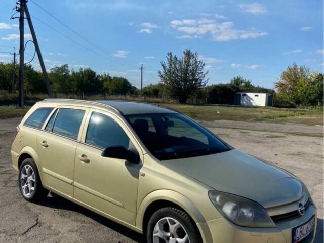 Бежевый Опель Астра, объемом двигателя 1.7 л и пробегом 300 тыс. км за 2600 $, фото 1 на Automoto.ua