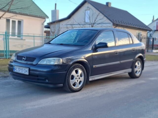 Чорний Опель Астра, об'ємом двигуна 1.6 л та пробігом 173 тис. км за 3300 $, фото 1 на Automoto.ua