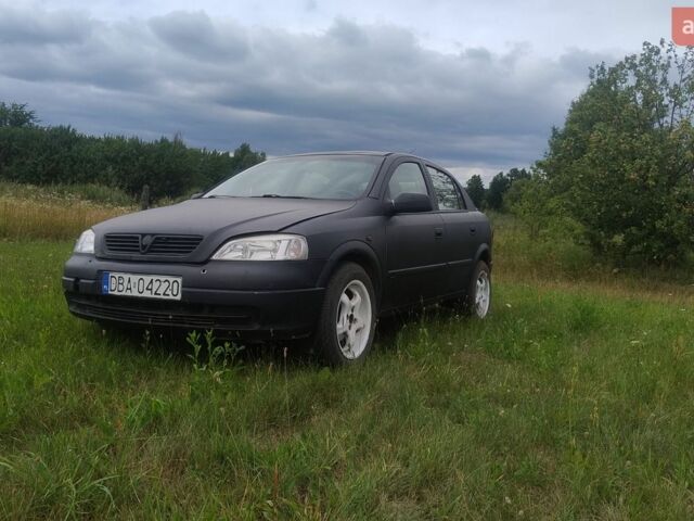 Черный Опель Астра, объемом двигателя 1.7 л и пробегом 463 тыс. км за 1400 $, фото 1 на Automoto.ua