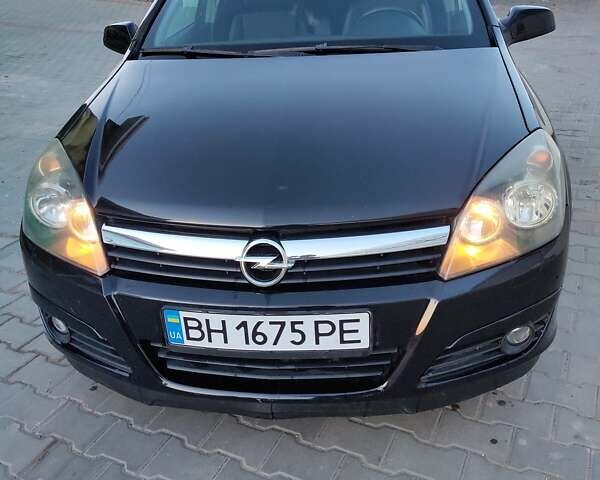 Чорний Опель Астра, об'ємом двигуна 1.6 л та пробігом 180 тис. км за 5100 $, фото 1 на Automoto.ua