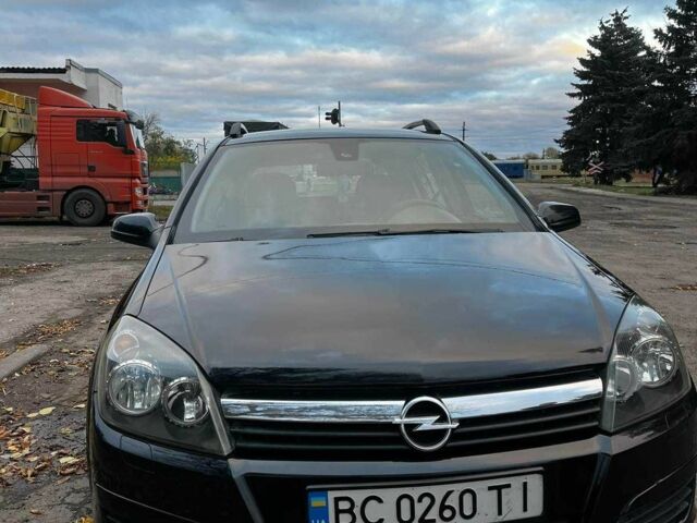 Черный Опель Астра, объемом двигателя 1.6 л и пробегом 340 тыс. км за 4500 $, фото 1 на Automoto.ua