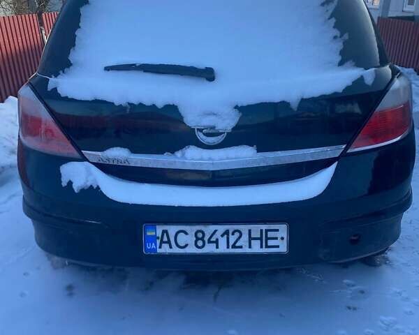 Черный Опель Астра, объемом двигателя 1.6 л и пробегом 310 тыс. км за 3700 $, фото 1 на Automoto.ua