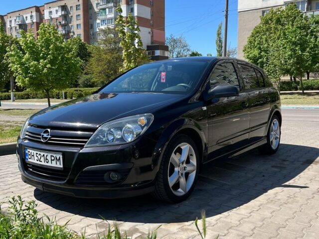 Черный Опель Астра, объемом двигателя 1.6 л и пробегом 199 тыс. км за 5300 $, фото 1 на Automoto.ua