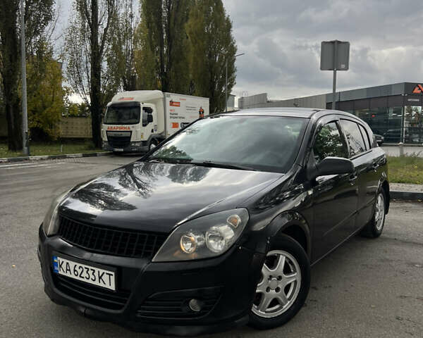 Черный Опель Астра, объемом двигателя 1.6 л и пробегом 235 тыс. км за 3399 $, фото 1 на Automoto.ua