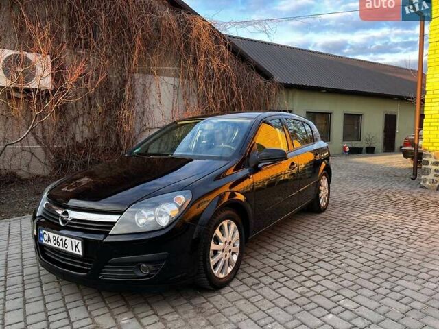 Чорний Опель Астра, об'ємом двигуна 1.8 л та пробігом 260 тис. км за 4200 $, фото 1 на Automoto.ua