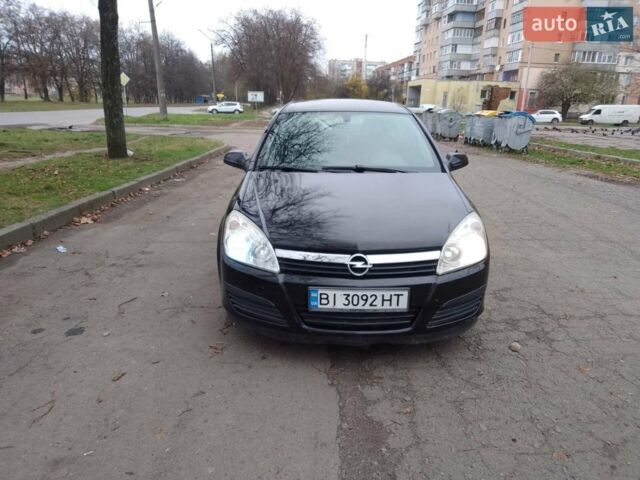 Черный Опель Астра, объемом двигателя 1.6 л и пробегом 270 тыс. км за 3900 $, фото 1 на Automoto.ua