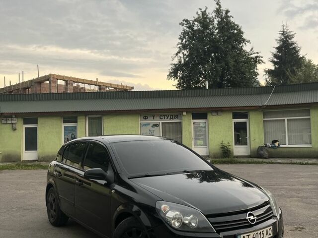 Чорний Опель Астра, об'ємом двигуна 1.6 л та пробігом 189 тис. км за 3750 $, фото 1 на Automoto.ua