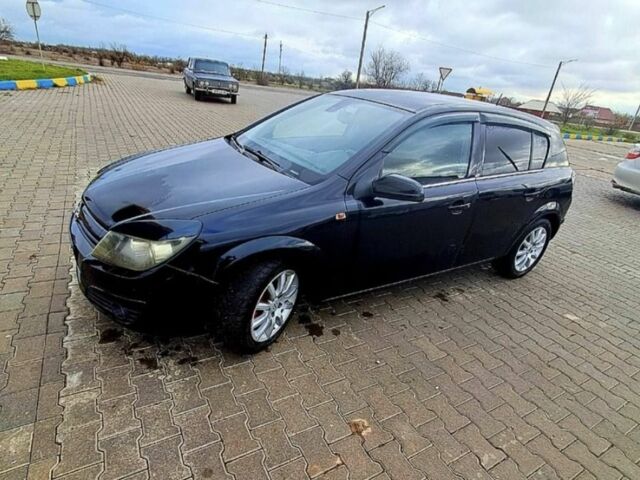 Черный Опель Астра, объемом двигателя 1.7 л и пробегом 277 тыс. км за 5000 $, фото 1 на Automoto.ua