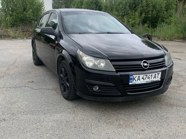 Чорний Опель Астра, об'ємом двигуна 1.6 л та пробігом 200 тис. км за 3800 $, фото 1 на Automoto.ua