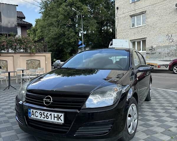 Чорний Опель Астра, об'ємом двигуна 1.6 л та пробігом 214 тис. км за 4550 $, фото 1 на Automoto.ua