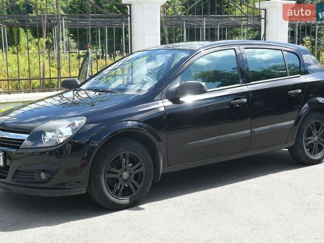 Черный Опель Астра, объемом двигателя 1.6 л и пробегом 113 тыс. км за 6499 $, фото 1 на Automoto.ua