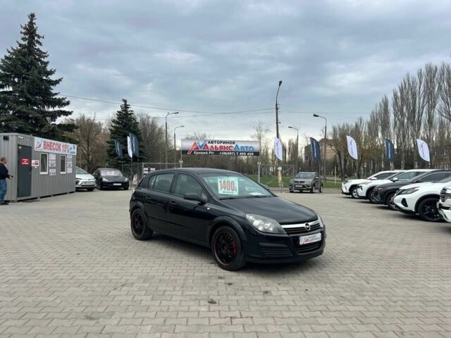 Черный Опель Астра, объемом двигателя 1.6 л и пробегом 184 тыс. км за 4900 $, фото 1 на Automoto.ua