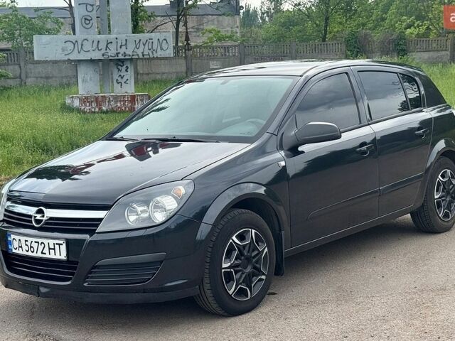 Чорний Опель Астра, об'ємом двигуна 1.4 л та пробігом 330 тис. км за 3800 $, фото 1 на Automoto.ua