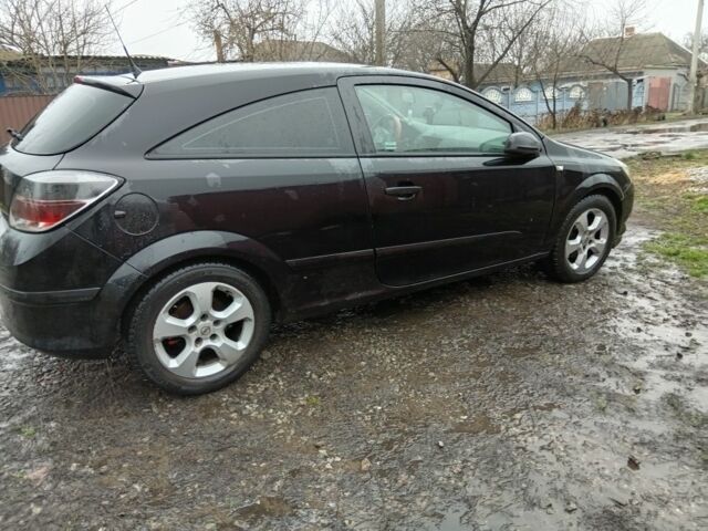 Черный Опель Астра, объемом двигателя 1 л и пробегом 184 тыс. км за 3600 $, фото 1 на Automoto.ua