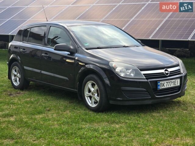 Чорний Опель Астра, об'ємом двигуна 1.4 л та пробігом 210 тис. км за 4100 $, фото 1 на Automoto.ua