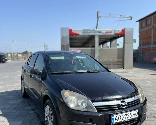 Черный Опель Астра, объемом двигателя 1.36 л и пробегом 277 тыс. км за 2800 $, фото 1 на Automoto.ua