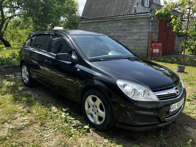 Черный Опель Астра, объемом двигателя 1.8 л и пробегом 155 тыс. км за 5900 $, фото 1 на Automoto.ua