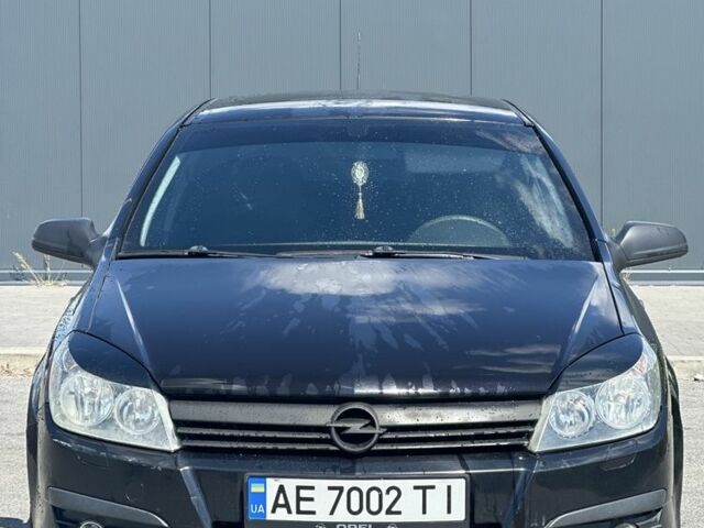 Чорний Опель Астра, об'ємом двигуна 1.4 л та пробігом 210 тис. км за 3516 $, фото 1 на Automoto.ua