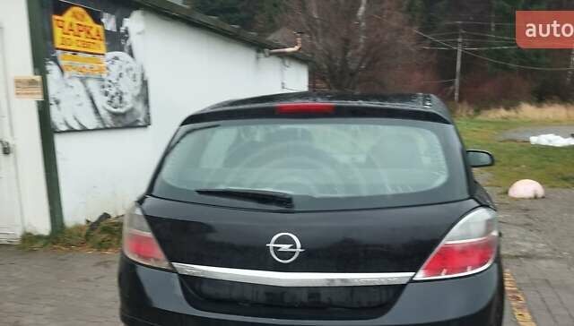Чорний Опель Астра, об'ємом двигуна 1.6 л та пробігом 239 тис. км за 3400 $, фото 1 на Automoto.ua