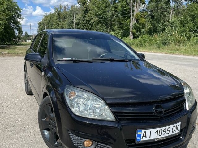 Чорний Опель Астра, об'ємом двигуна 1.7 л та пробігом 300 тис. км за 4900 $, фото 1 на Automoto.ua