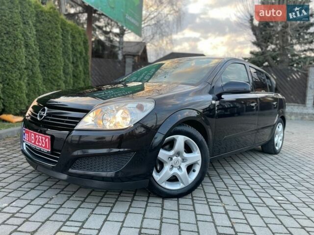 Черный Опель Астра, объемом двигателя 1.6 л и пробегом 223 тыс. км за 5350 $, фото 1 на Automoto.ua