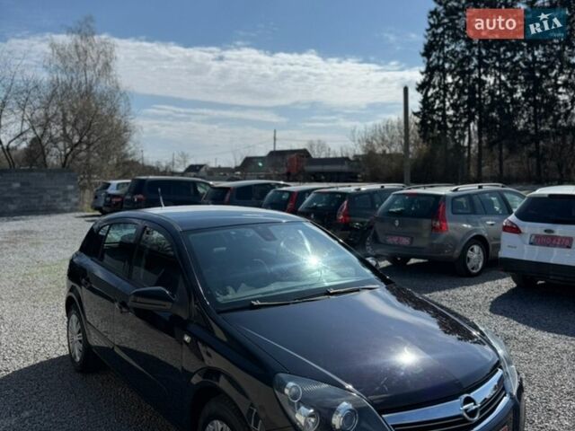 Чорний Опель Астра, об'ємом двигуна 1.6 л та пробігом 161 тис. км за 5150 $, фото 1 на Automoto.ua