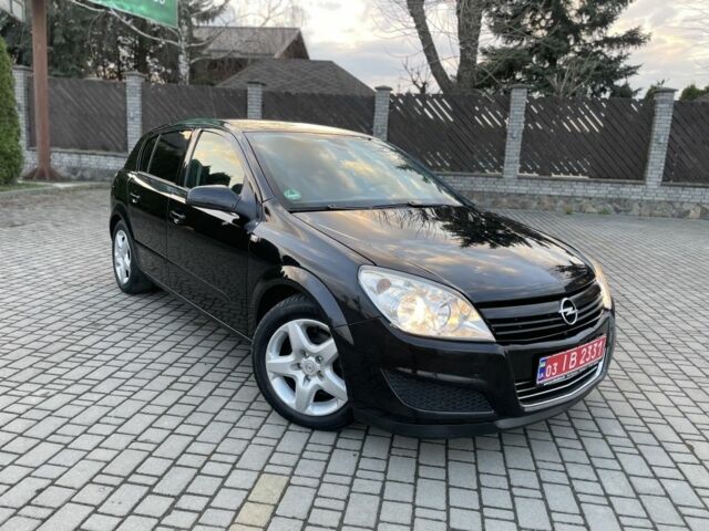 Чорний Опель Астра, об'ємом двигуна 1.6 л та пробігом 223 тис. км за 5300 $, фото 1 на Automoto.ua