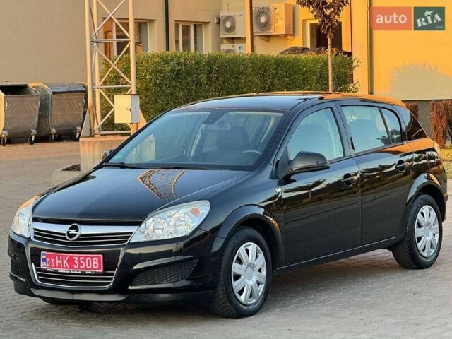 Чорний Опель Астра, об'ємом двигуна 1.6 л та пробігом 230 тис. км за 4900 $, фото 1 на Automoto.ua
