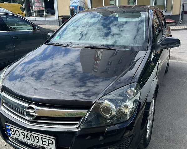 Чорний Опель Астра, об'ємом двигуна 1.8 л та пробігом 230 тис. км за 6300 $, фото 1 на Automoto.ua