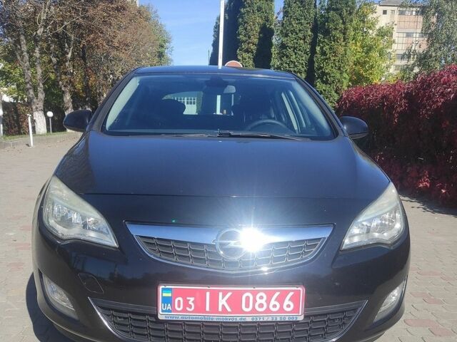 Чорний Опель Астра, об'ємом двигуна 1.6 л та пробігом 231 тис. км за 5950 $, фото 1 на Automoto.ua
