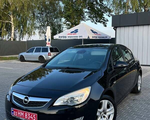 Чорний Опель Астра, об'ємом двигуна 1.6 л та пробігом 142 тис. км за 6000 $, фото 1 на Automoto.ua