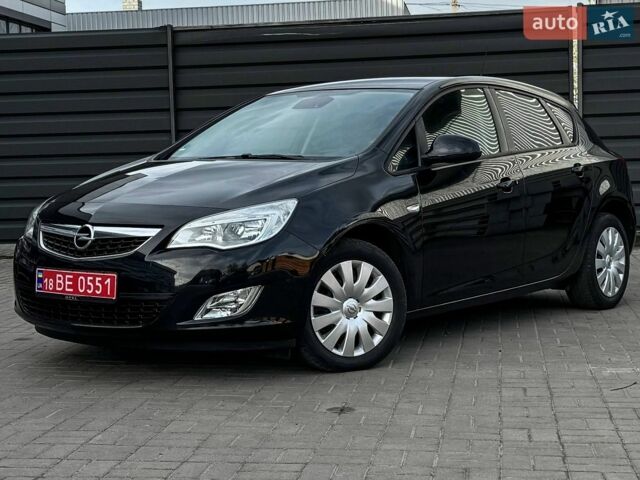 Черный Опель Астра, объемом двигателя 1.4 л и пробегом 160 тыс. км за 6700 $, фото 1 на Automoto.ua