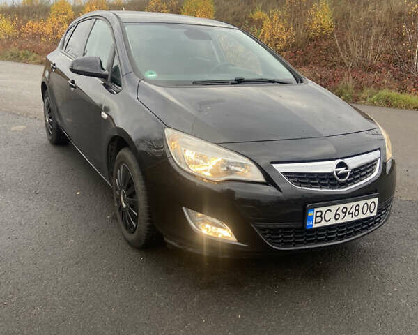 Черный Опель Астра, объемом двигателя 1.4 л и пробегом 155 тыс. км за 6499 $, фото 1 на Automoto.ua