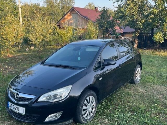 Чорний Опель Астра, об'ємом двигуна 1.6 л та пробігом 205 тис. км за 4000 $, фото 1 на Automoto.ua