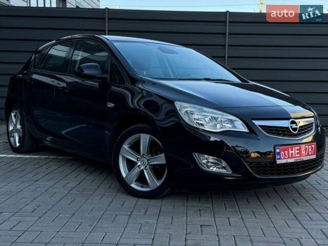 Черный Опель Астра, объемом двигателя 1.4 л и пробегом 160 тыс. км за 6999 $, фото 1 на Automoto.ua