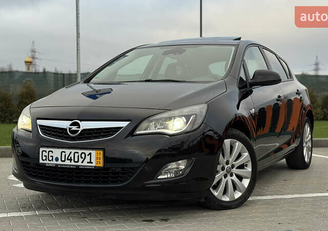 Черный Опель Астра, объемом двигателя 1.4 л и пробегом 169 тыс. км за 7999 $, фото 1 на Automoto.ua