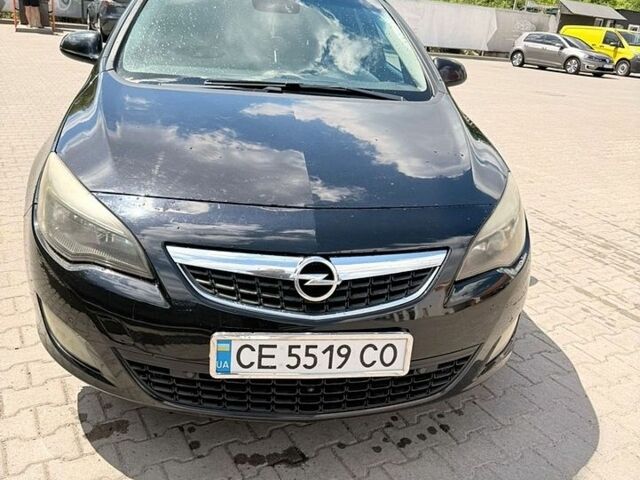 Черный Опель Астра, объемом двигателя 1.7 л и пробегом 350 тыс. км за 6500 $, фото 1 на Automoto.ua