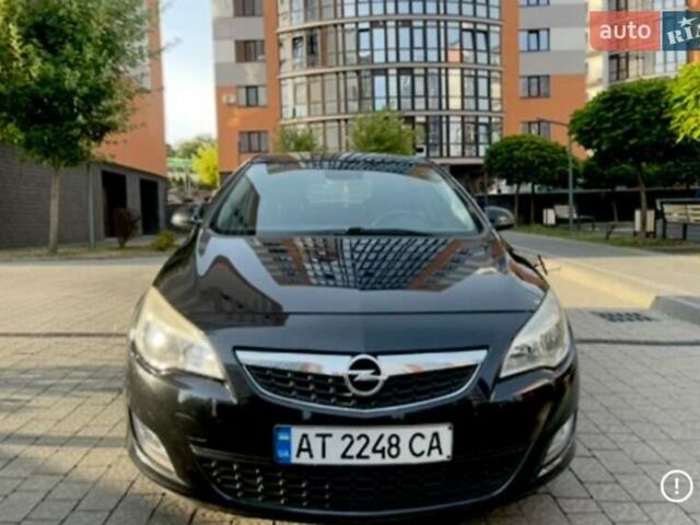 Черный Опель Астра, объемом двигателя 1.7 л и пробегом 254 тыс. км за 7300 $, фото 1 на Automoto.ua