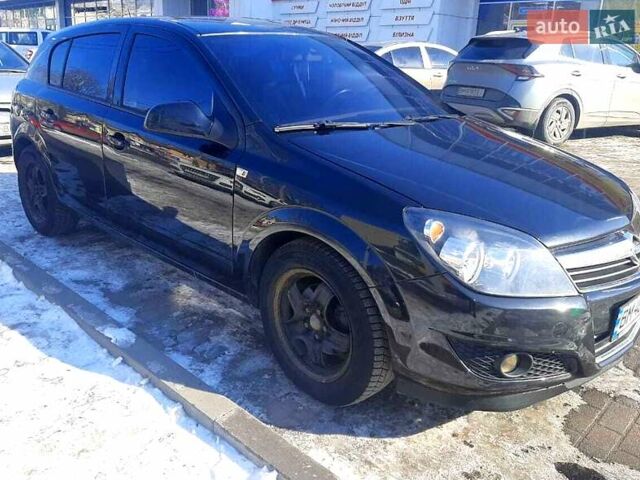 Чорний Опель Астра, об'ємом двигуна 1.6 л та пробігом 186 тис. км за 6400 $, фото 1 на Automoto.ua