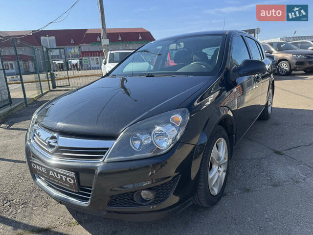 Черный Опель Астра, объемом двигателя 1.6 л и пробегом 130 тыс. км за 6990 $, фото 1 на Automoto.ua