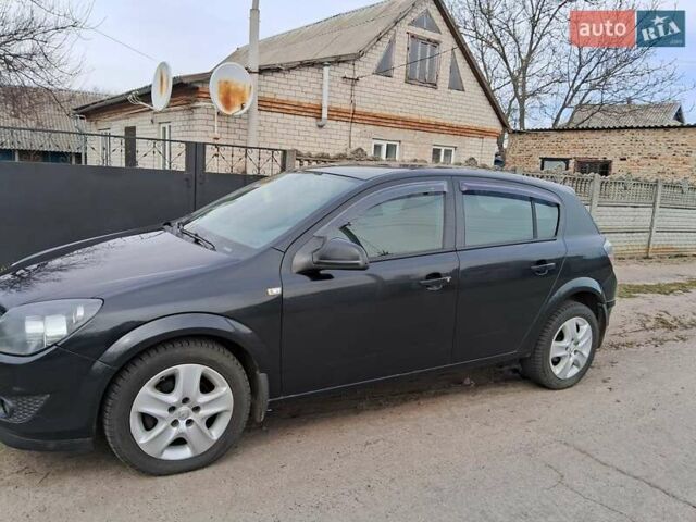 Чорний Опель Астра, об'ємом двигуна 1.6 л та пробігом 167 тис. км за 5700 $, фото 1 на Automoto.ua